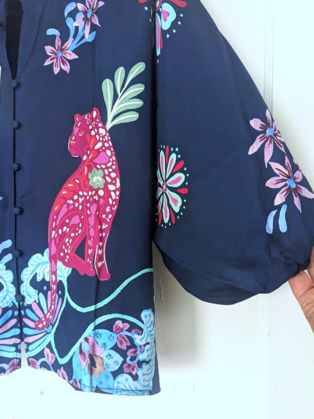NWT Johnny Was Harlyn Button Front Silk-Blend Blouse Leana Color Size XL - Picture 4 of 8